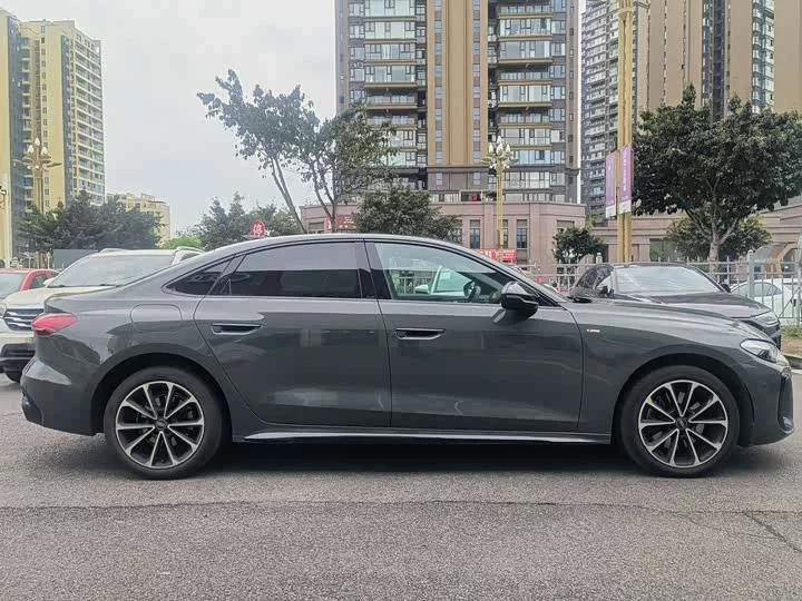 Audi A5L