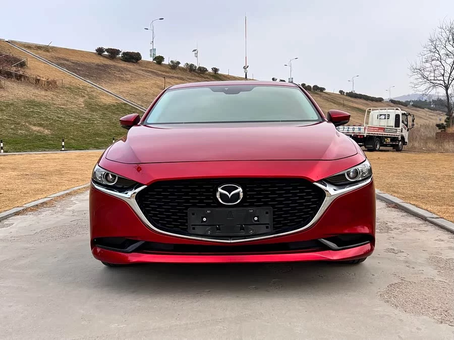 Mazda 3