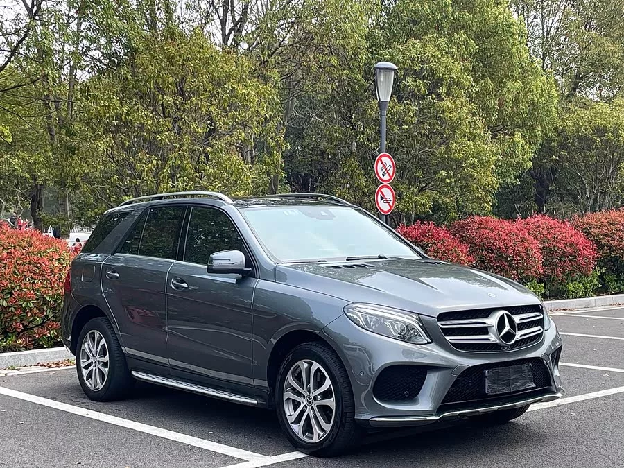 Mercedes Benz GLE (Imported)