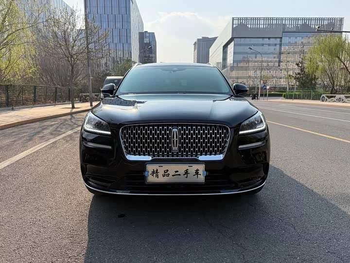 Lincoln adventurer