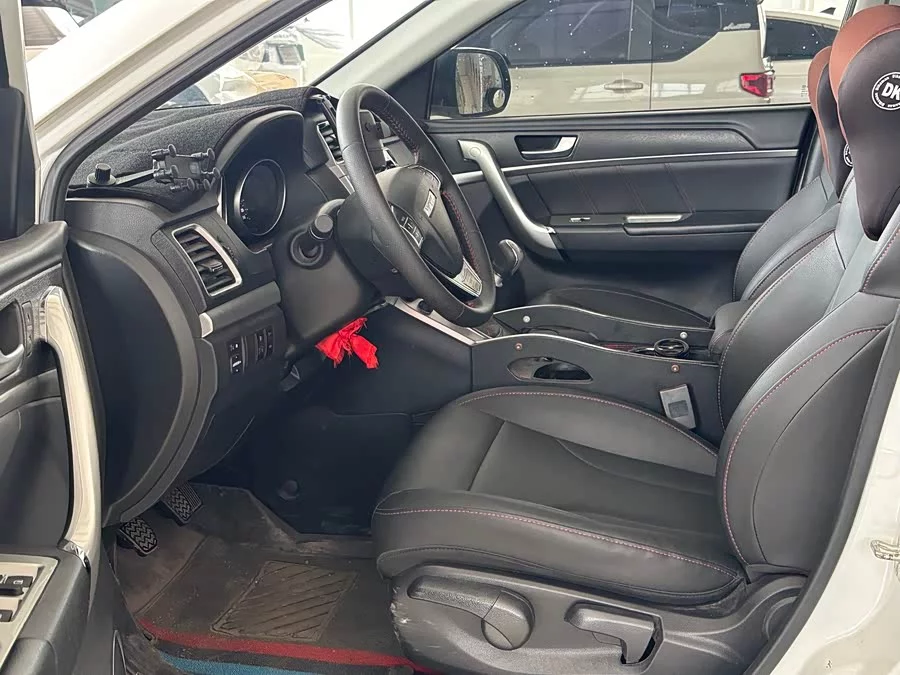 Haval M6