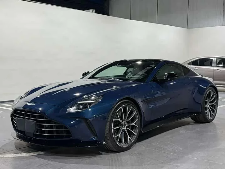 Aston Martin V8 Vantage