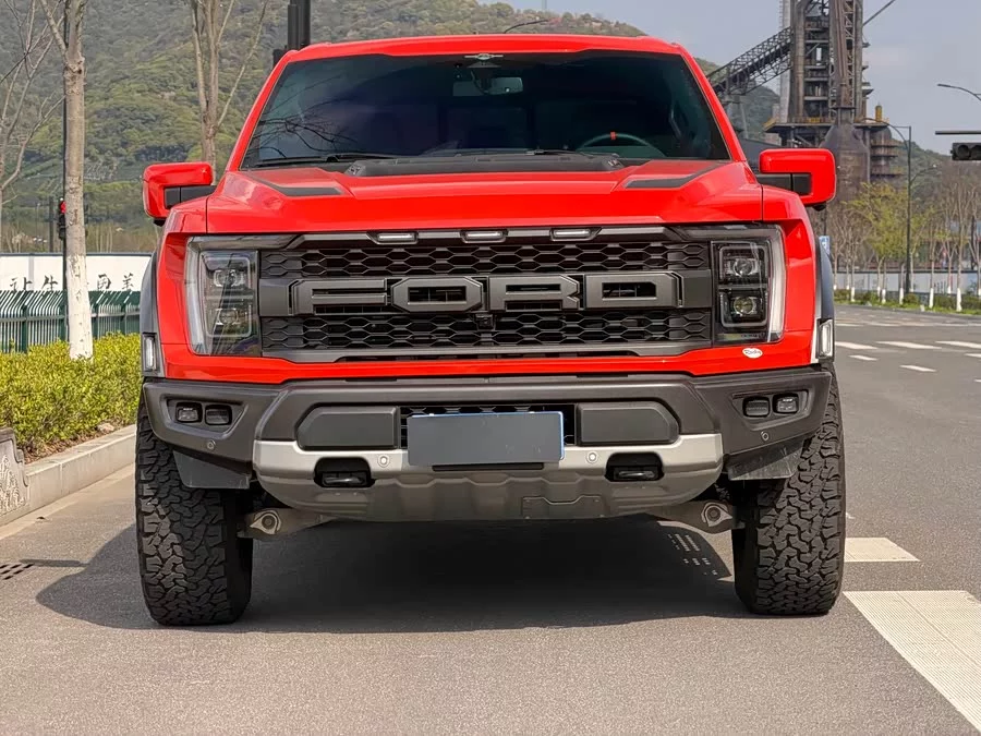 Ford F-150 Raptor