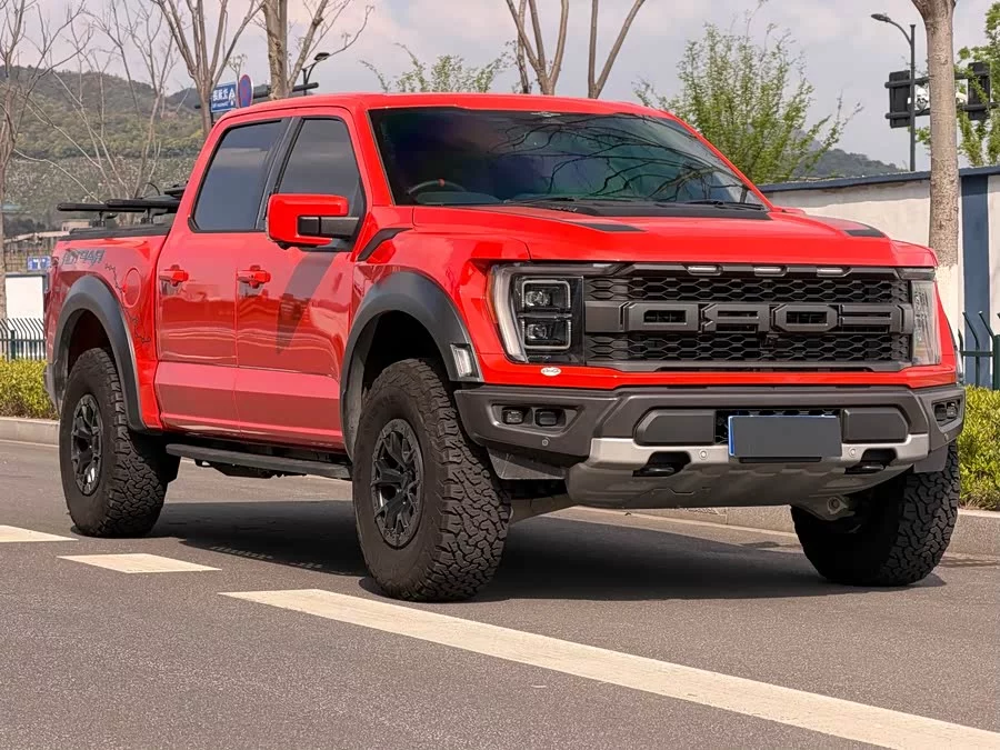 Ford F-150 Raptor