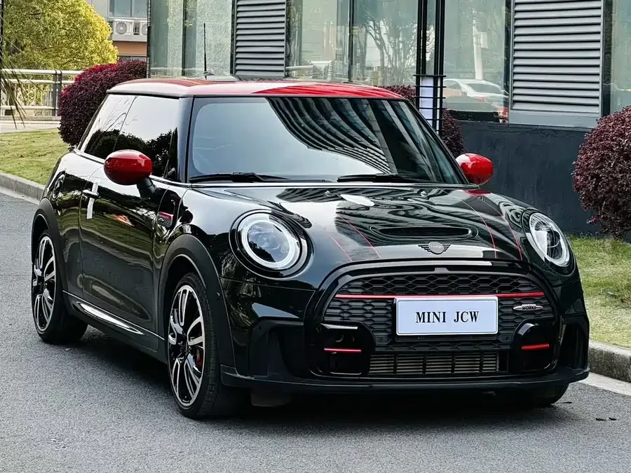 MINI JCW
