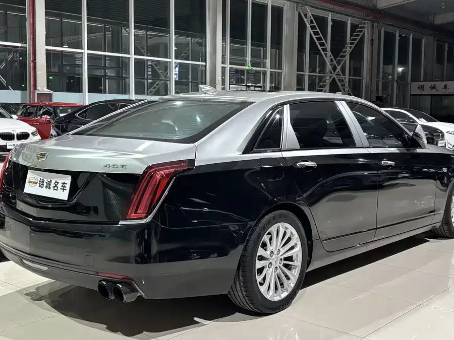 Cadillac CT6