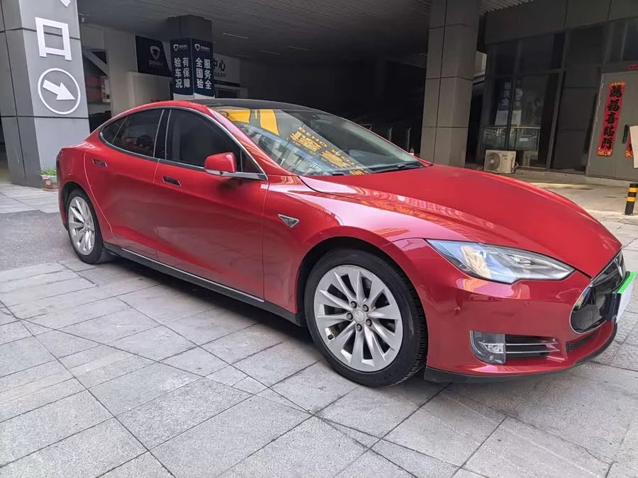 Tesla Model S