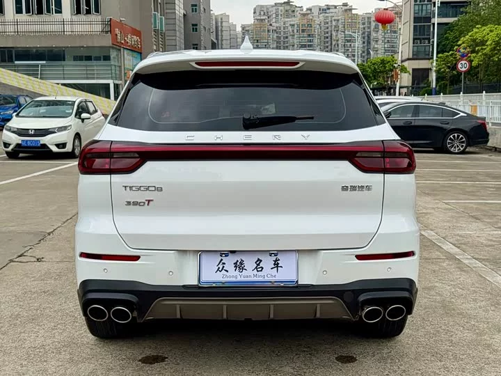 Chery Tiggo 8