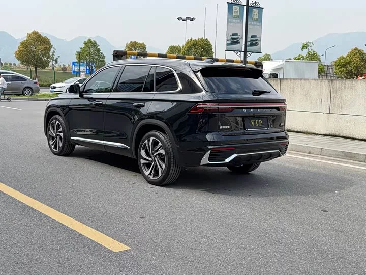 Geely Xingyue L