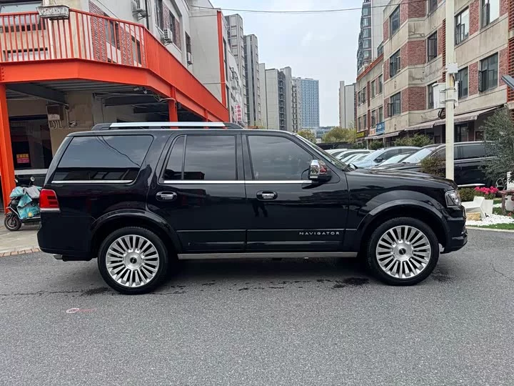Lincoln pilot