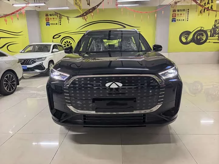 Chery Fengyun T8