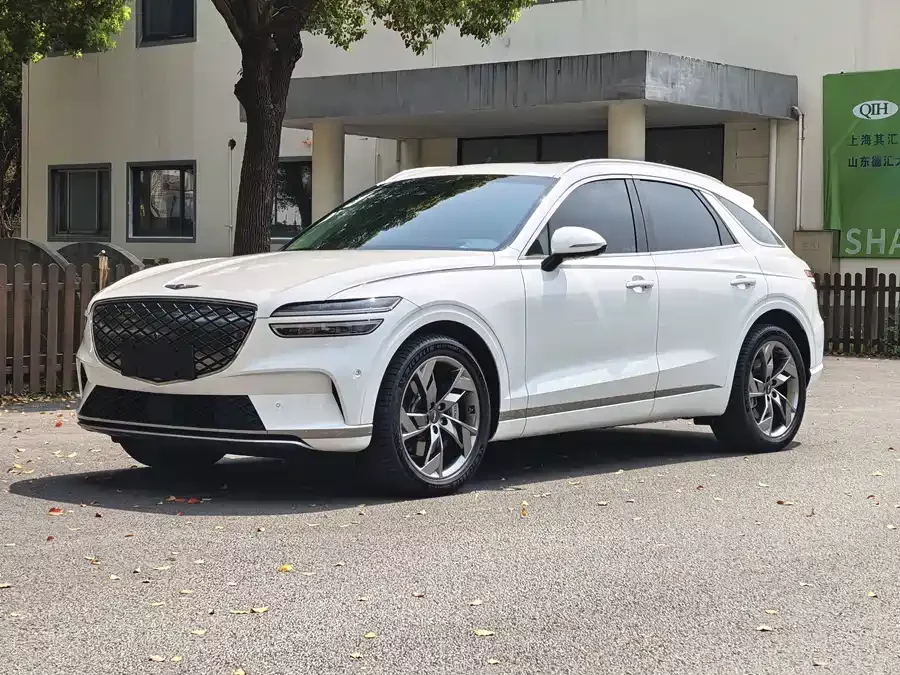 Genesis Pure electric GV70