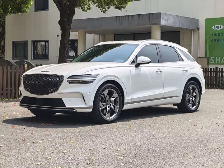 Genesis Pure electric GV70