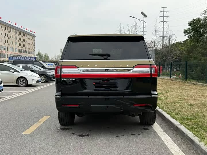 Lincoln pilot