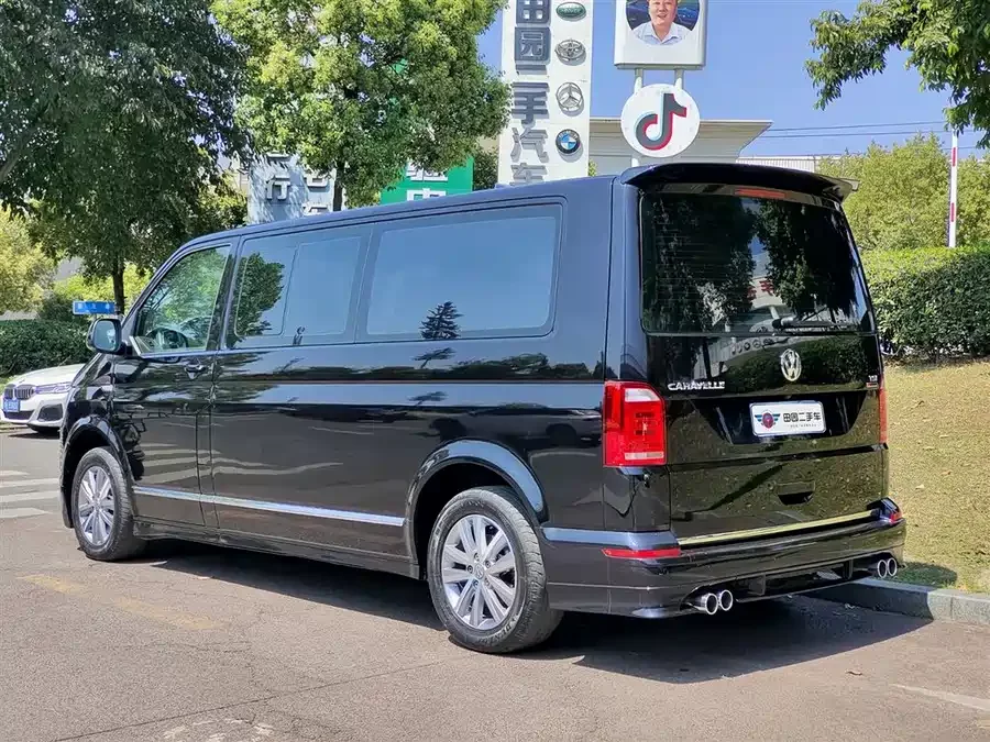 Volkswagen Caravelle
