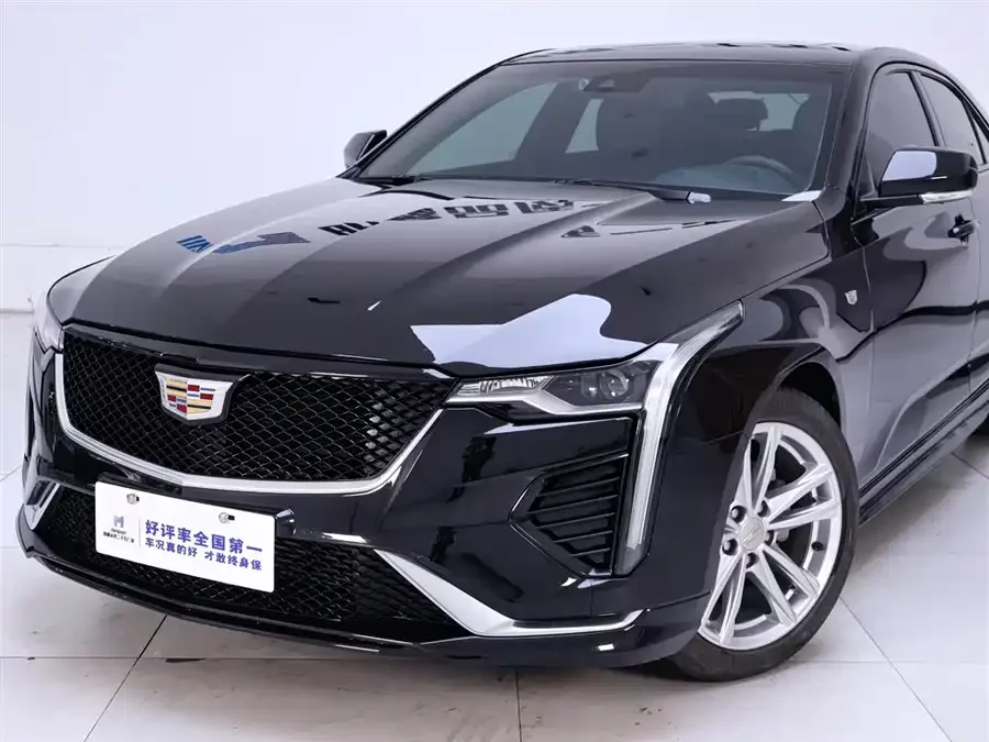Cadillac CT4