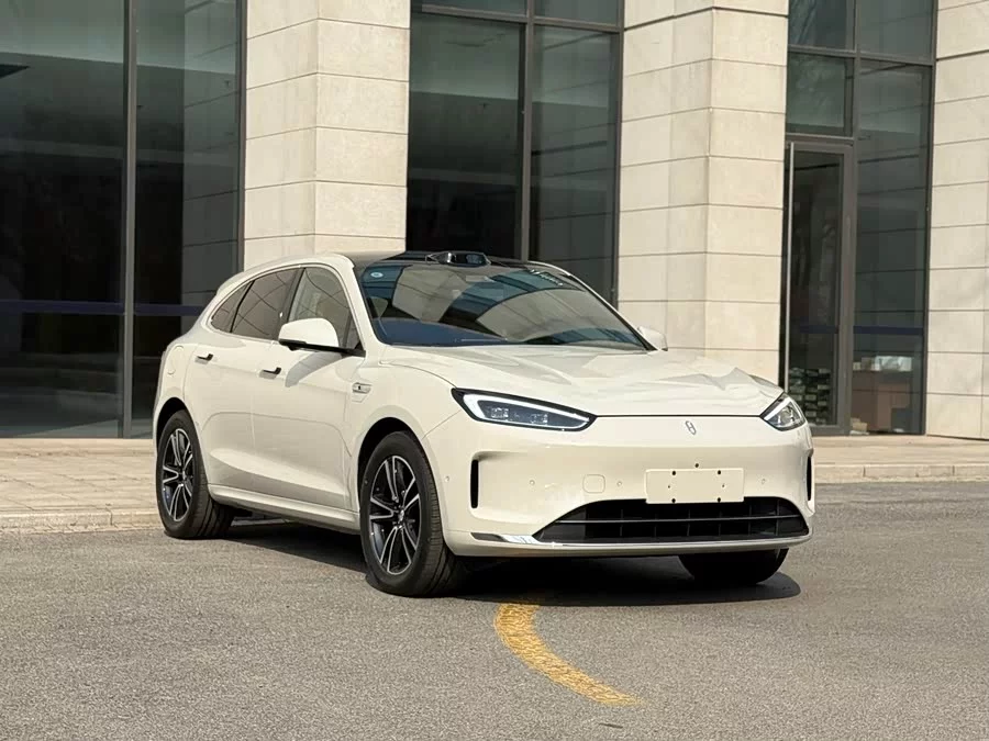 AITO Wenjie M5
