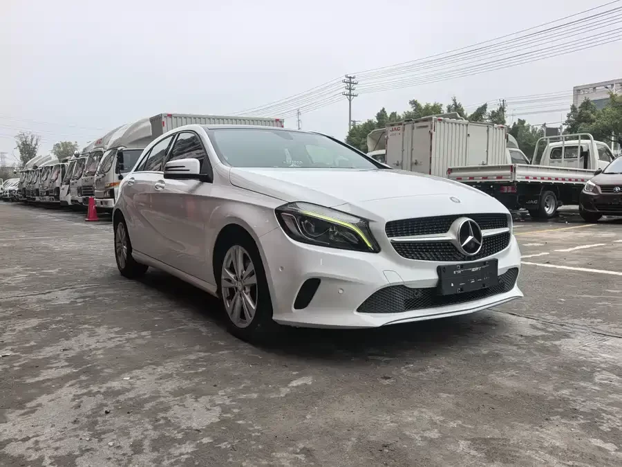 Mercedes-Benz Grade A