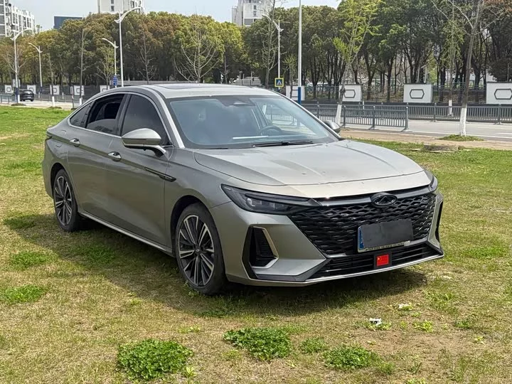 Chery Arrizo 8