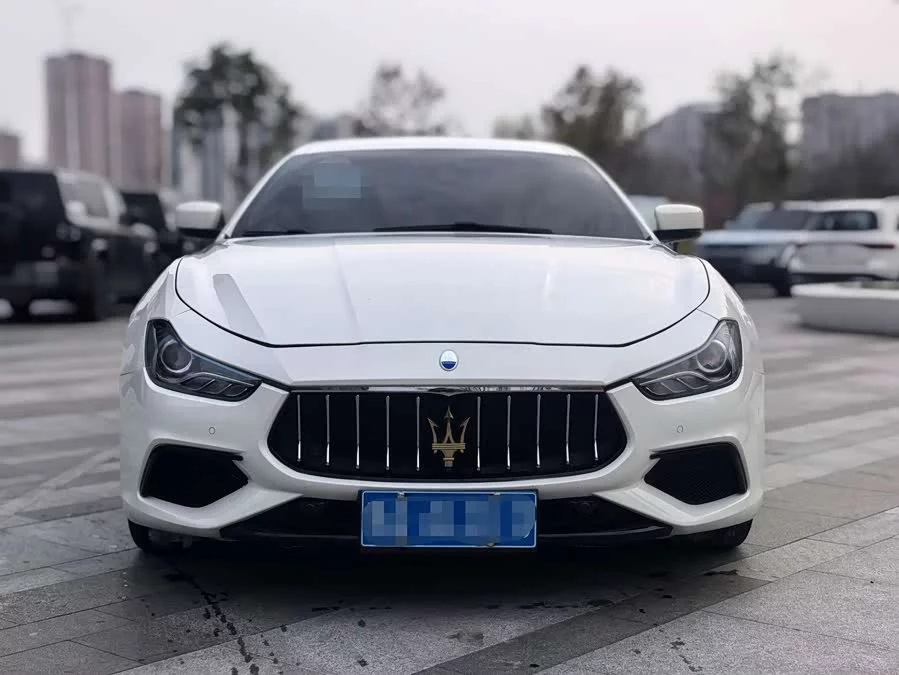 Maserati Ghibli