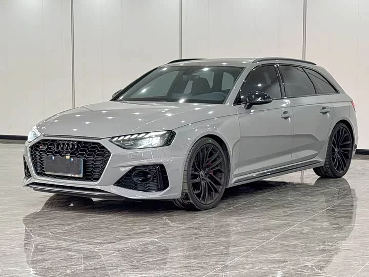 Audi RS 4