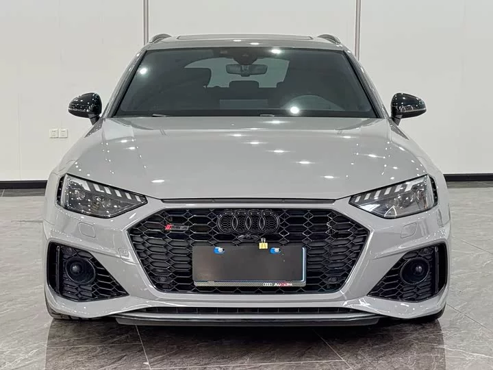 Audi RS 4