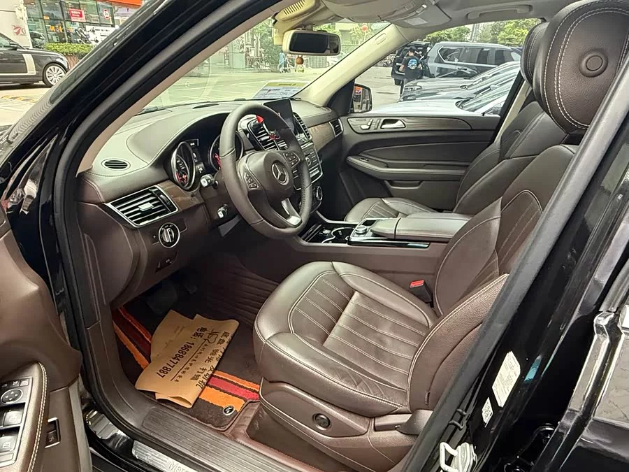 Mercedes Benz GLE (Imported)