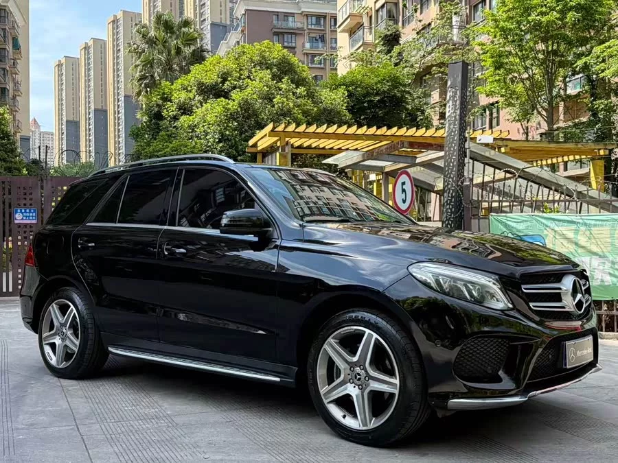 Mercedes Benz GLE (Imported)