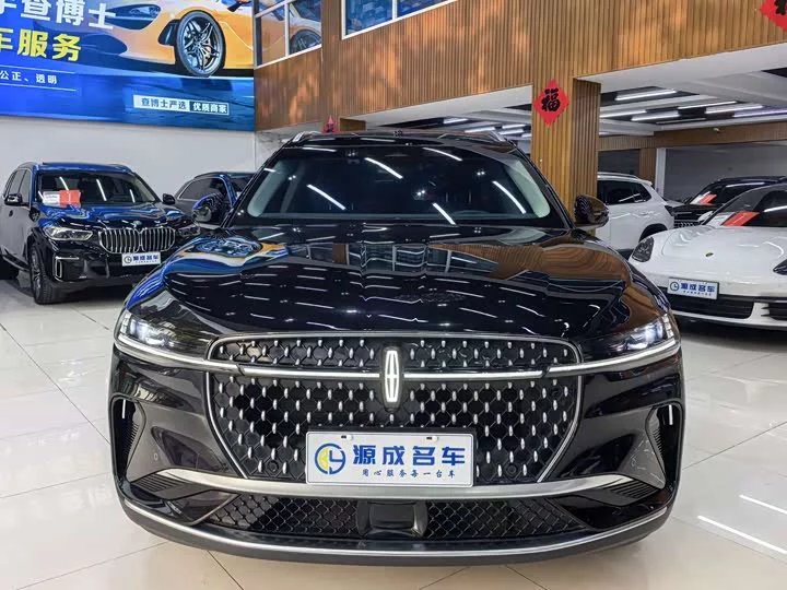 Lincoln navigator