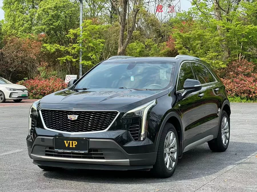 Cadillac XT4