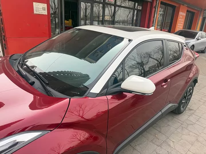 Toyota Yize IZOA