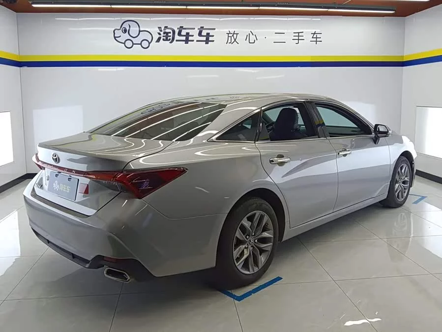 Toyota Avalon