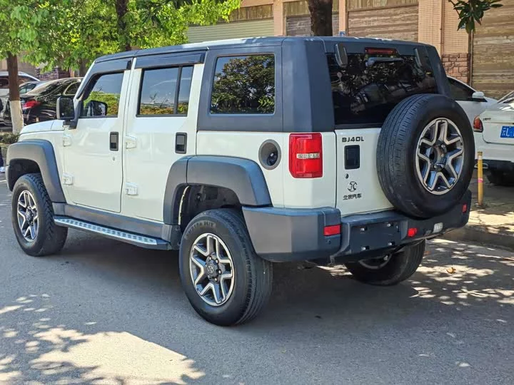 BAIC BJ40