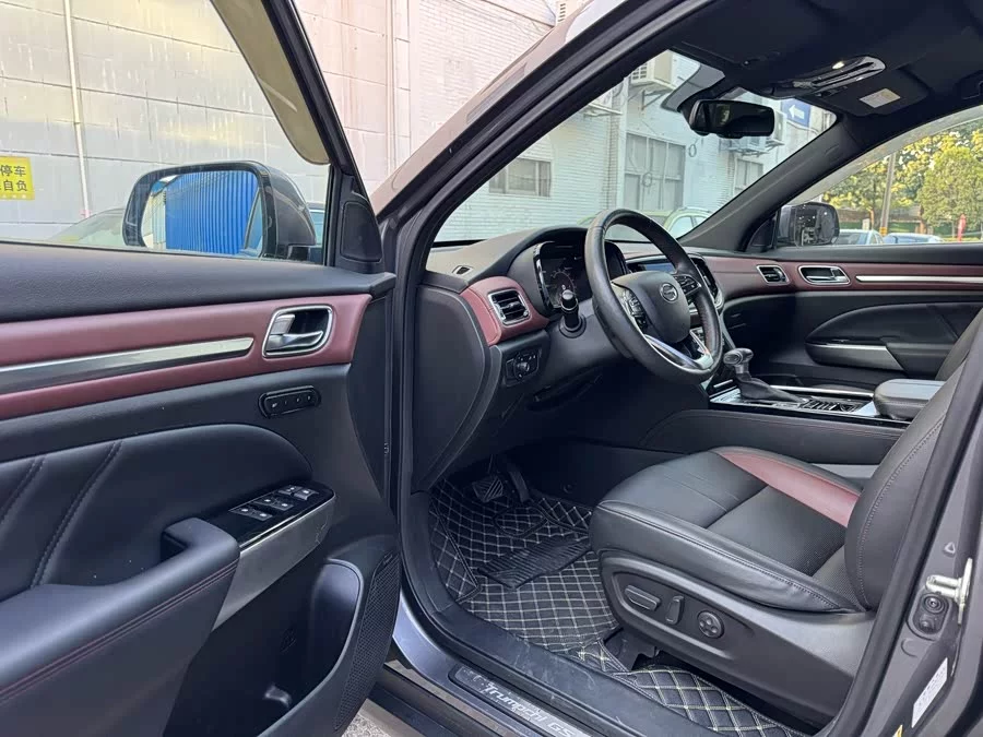GAC Trumpchi GS8