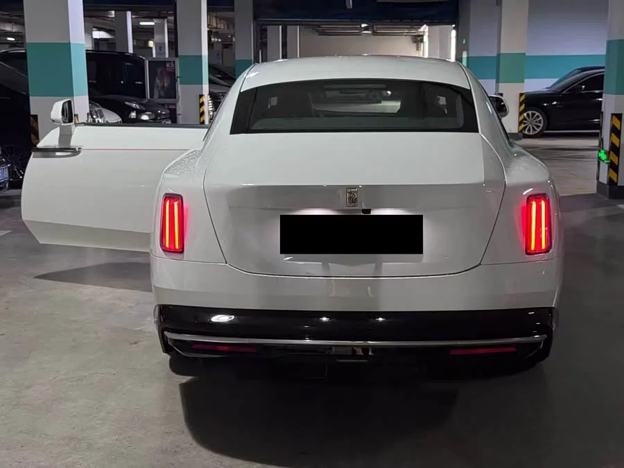 Rolls-Royce Shining
