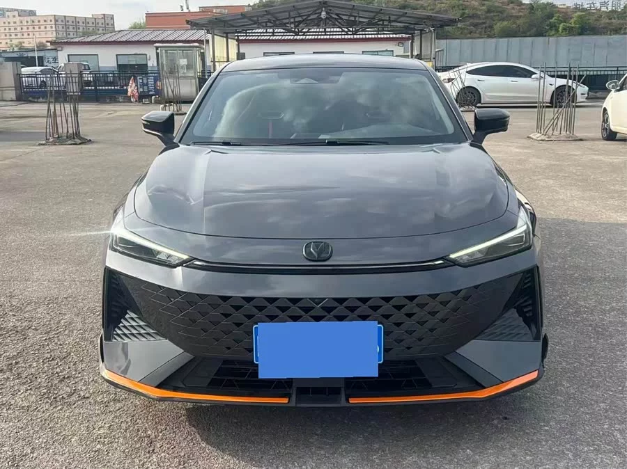 Changan UNI-V