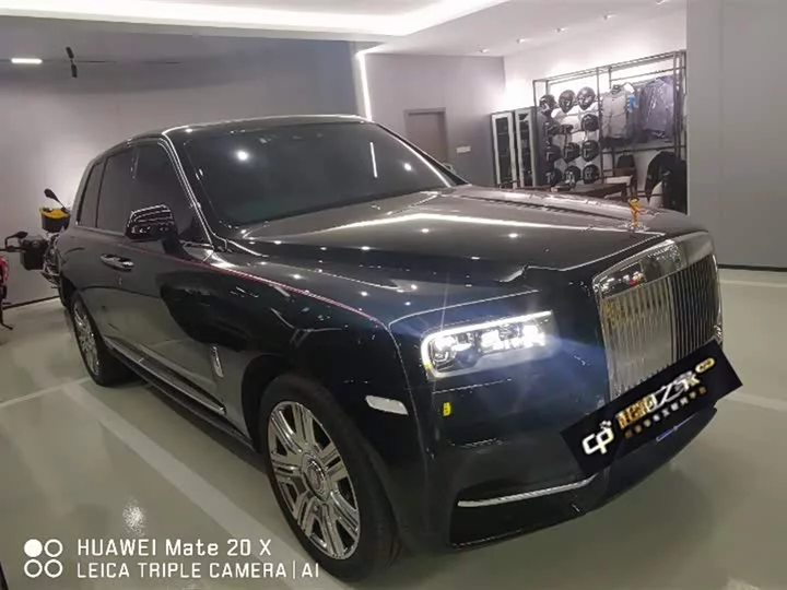 Rolls Royce Cullinan