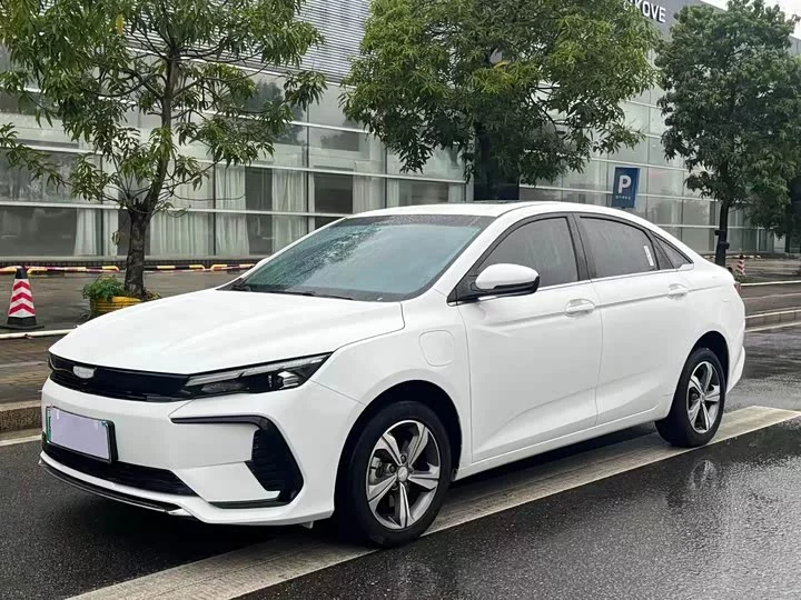 Geely Emgrand L HiP