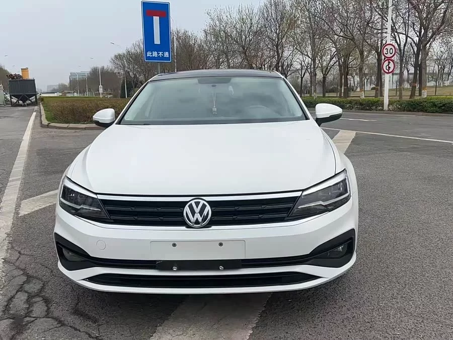 Volkswagen Lingdu