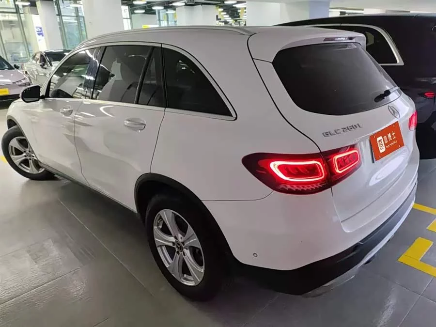 Mercedes Benz GLC