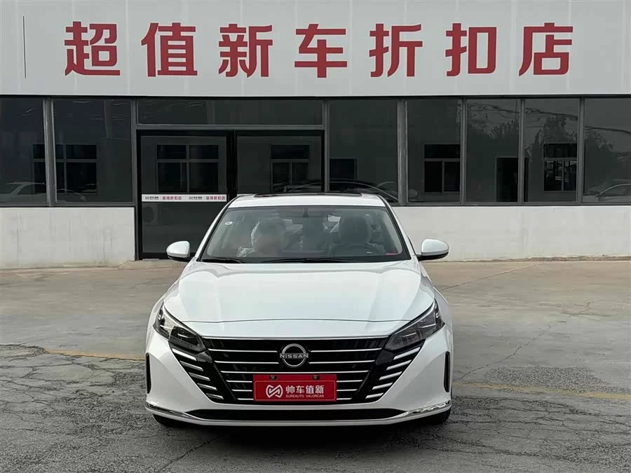Nissan Teana