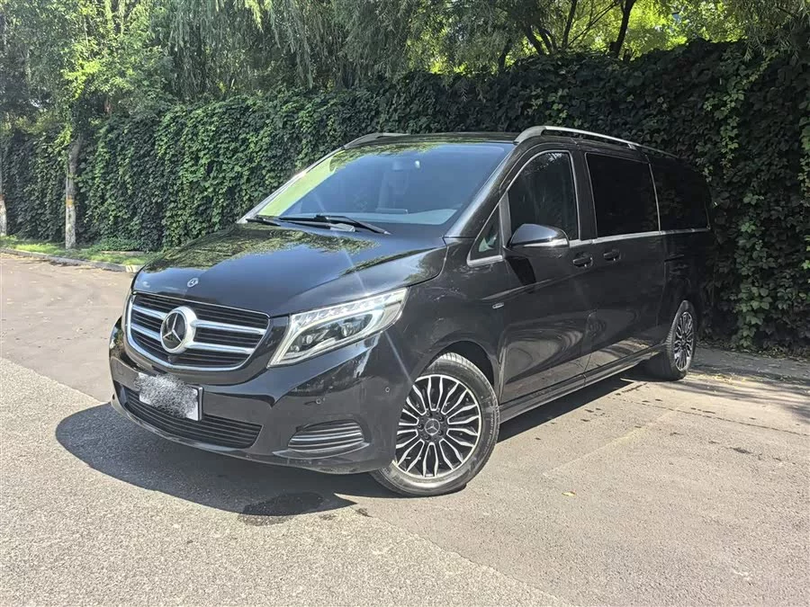 Mercedes Benz Class V