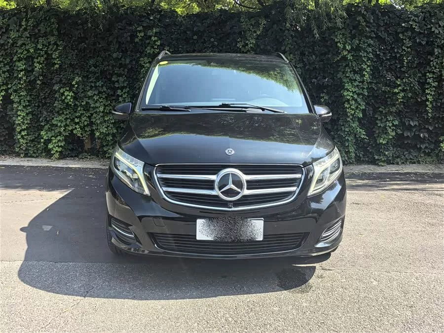 Mercedes Benz Class V