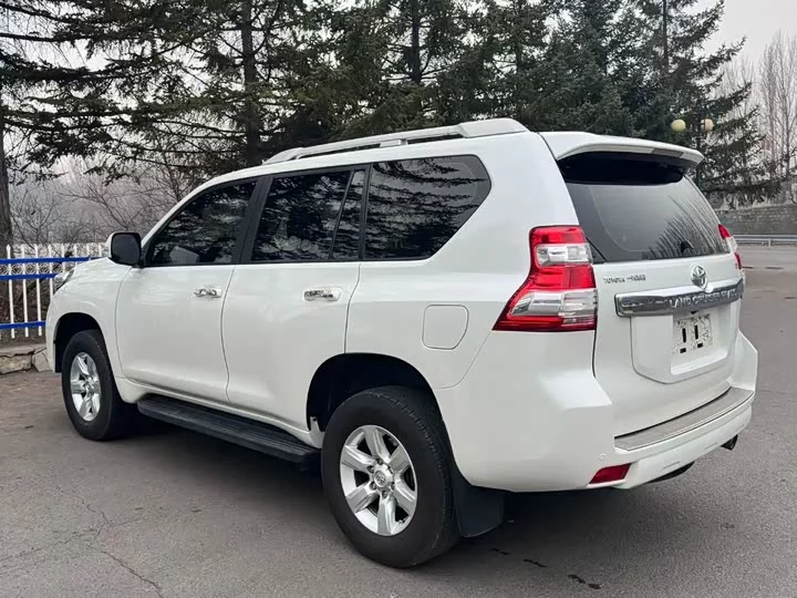 Toyota prado