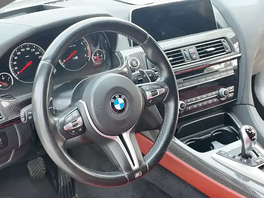 BMW M6