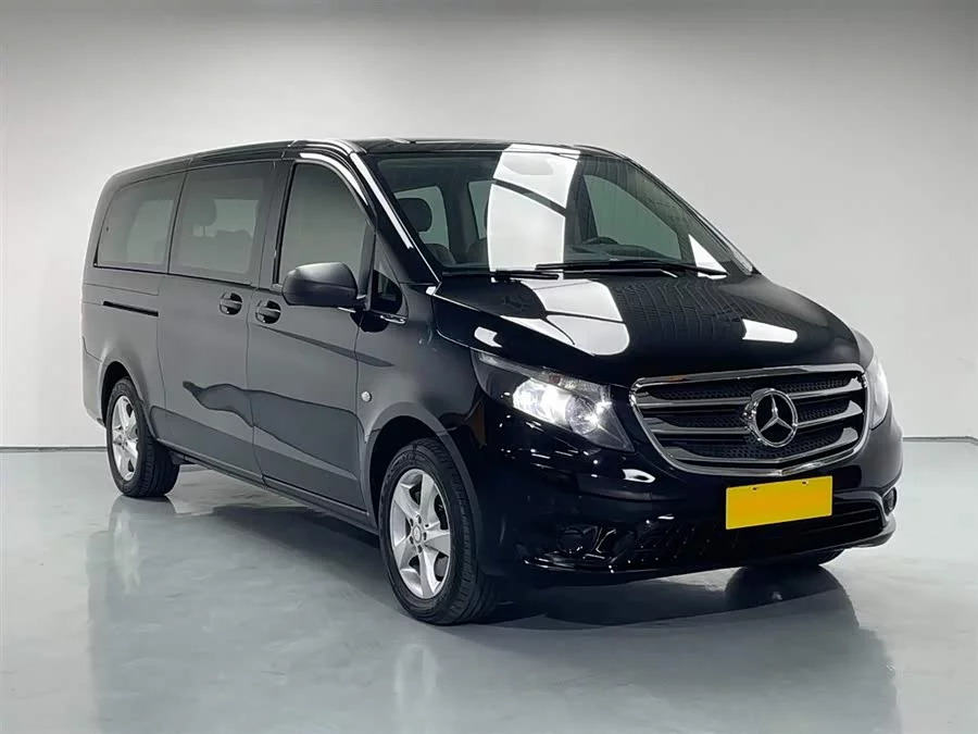 Mercedes Benz Vito