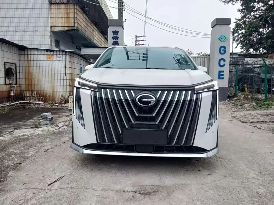 GAC Trumpchi M8
