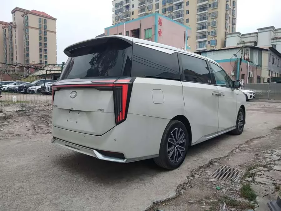 GAC Trumpchi M8