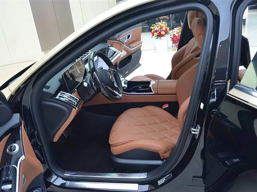 Mercedes Benz Maybach S-Class