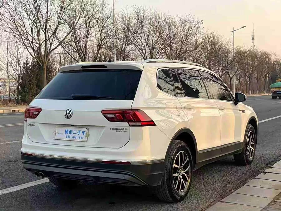 Volkswagen Tiguan L